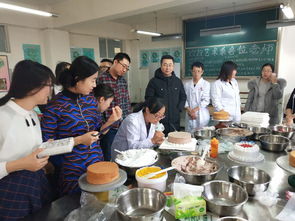 蛋糕裱花和圍巾扎染 食品與藝術(shù)文化交流活動